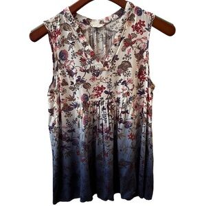 Lightweight sleeveless top